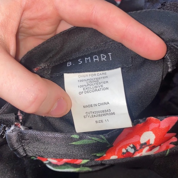 Black w/ roses. knee length dress - Picture 3 of 3